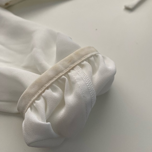 Sunday Best White Cropped Blouse (Size: XXS) - Picture 7 of 13